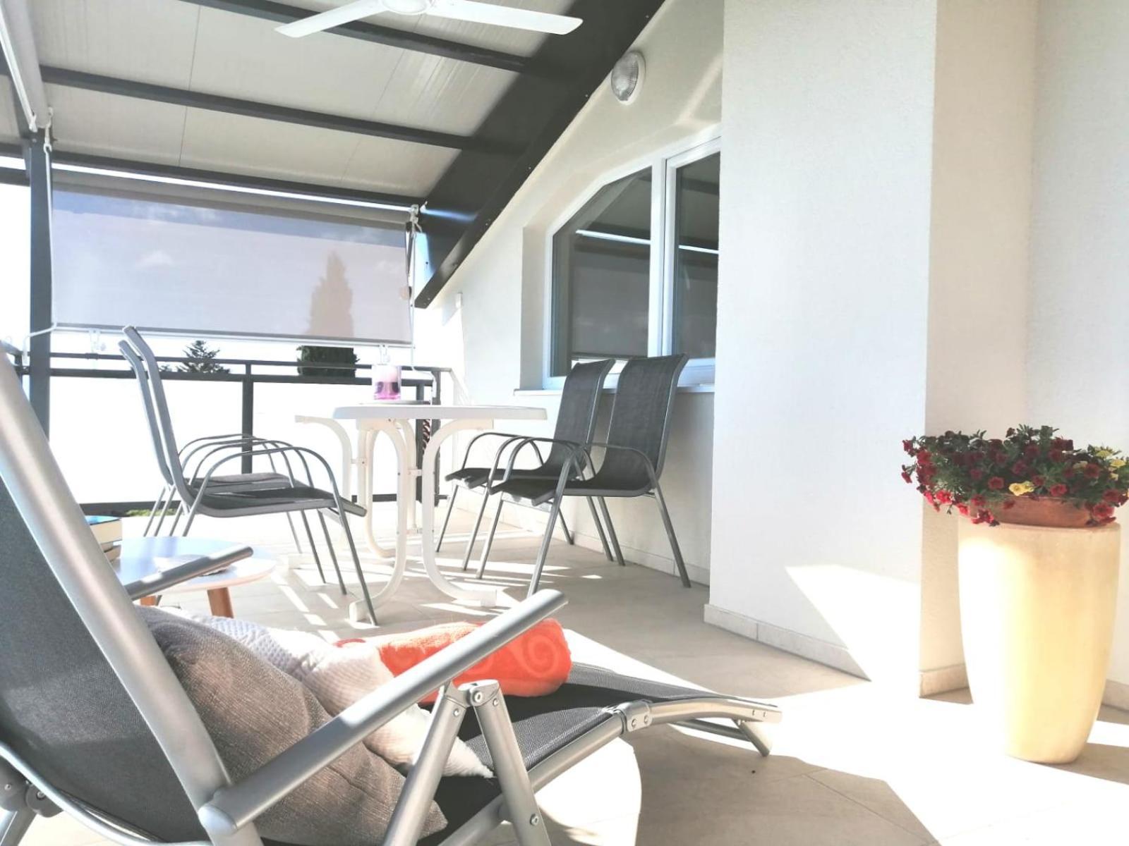 Lovely Sea View House 2 In Malinska Island Krk 外观 照片